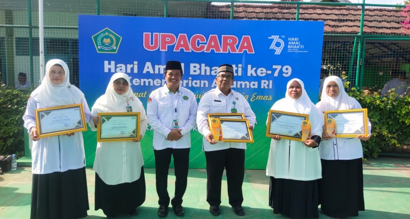 MIN 1 Kulon Progo Raih Penghargaan Terbaik Publikasi Terproduktif Kankemenag Kulon Progo 2024