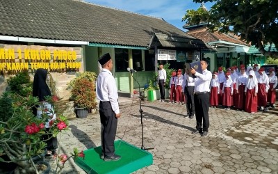 Upacara Unik Memperingati Hari Amal Bhakti Kementerian Agama RI ke-79 di MIN 1 Kulon Progo